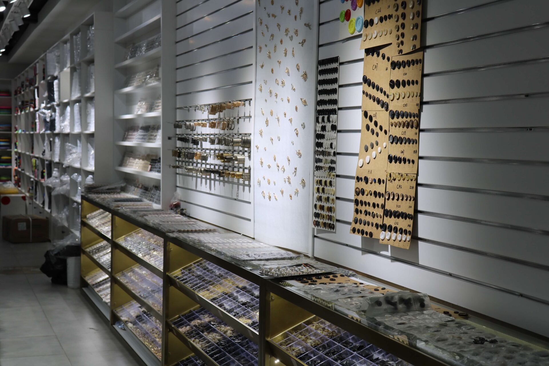 Fashion trims sourcing