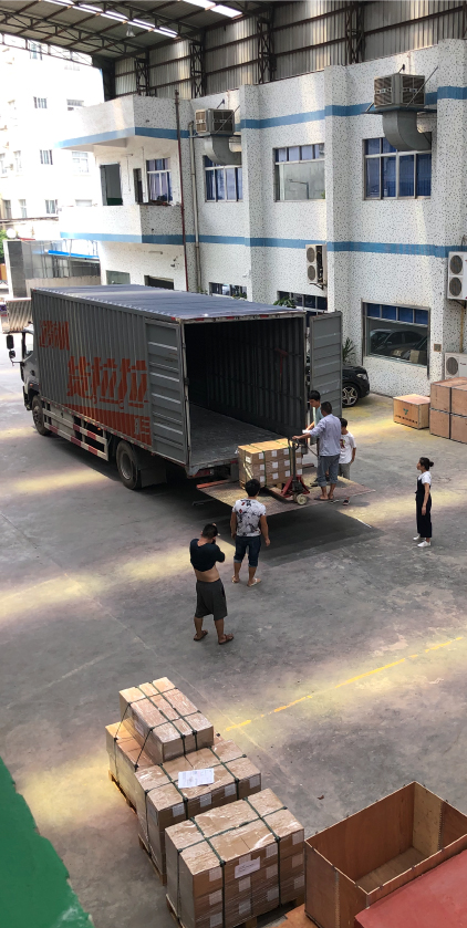 International fashion logistic service